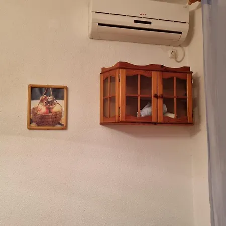 Studio Cube Apartment